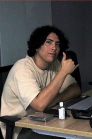 Photo of Enzo Moura as Entrevistado 07