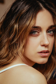 Photo of Giulia Schiavo as Mara