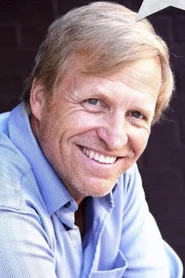 Photo of David Krostal as Thomas Becker