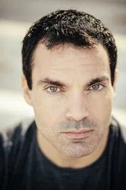 Photo of Daniel Girondeaud as Le serveur du café bagarre
