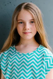 Photo of Miri Sommer as Dilara Dorn