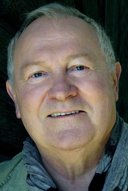 Photo of Luis Lamprecht as Hans