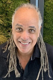 Photo of Mino Cinelu as himself