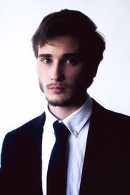Photo of Tomás Piñeiro Borges as Simón