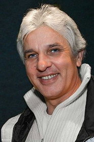 Photo of Gábor Vass as Dromó, Mini macskája (voice)