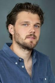 Photo of Alexander Simkin as Matt