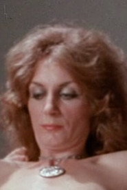 Photo of Tara Flynn