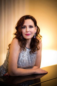 Photo of Alexia Voulgaridou as Cio-Cio San