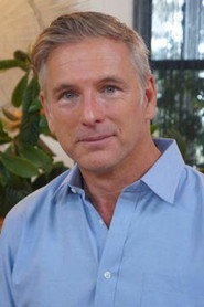 Photo of Wallace J. Nichols as Expert