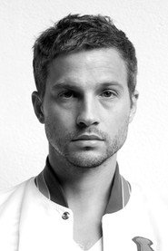 Photo of Logan Marshall-Green as Paul