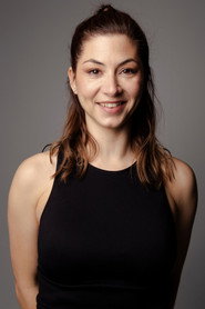 Photo of Anaïs Valley as Mia