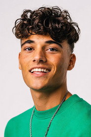 Photo of Alessio De Martino as vlogger