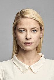 Photo of Anne Bergfeld as Agnes Berger
