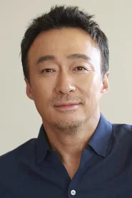 Photo of Lee Sung-min as Dong-shik