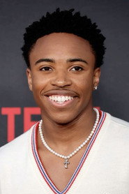 Photo of Dallas Dupree Young as Kenny Payne