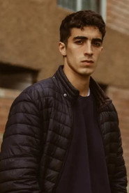 Photo of Jorge Guerra Wiesse as Roberto
