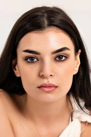 Photo of Esengül Aypek as Selen