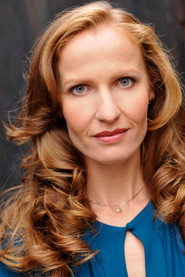 Photo of Anna Gutto as Nidar Bergene