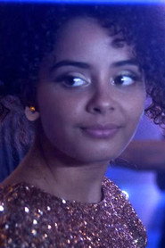Photo of Fleur Lafosse as Mia