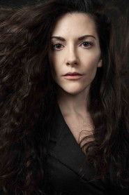 Photo of Shannon Beeby as Katie Heaton