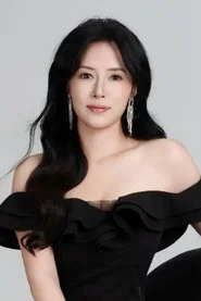 Photo of 李乐以 as [Rong's mother]