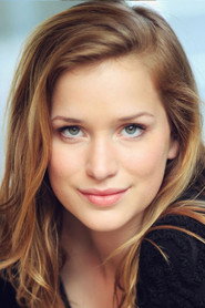 Photo of Elizabeth Lail as Vanessa