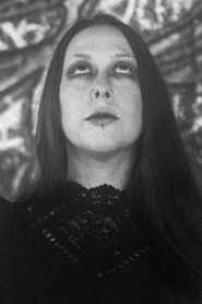 Photo of Beatriz Bennett as Ciris Dei