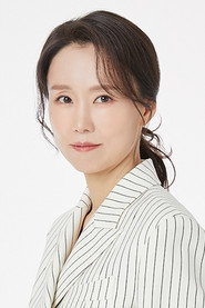 Photo of Goo Si-yeon as Lawyer
