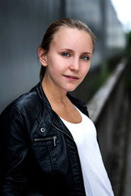 Photo of Carolina Hoffmann as Susanne Bauer