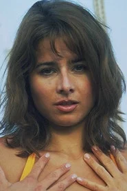 Photo of Chloe Vevrier