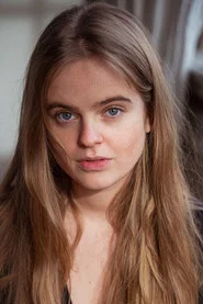 Photo of Stella Holzapfel as Marie Teen