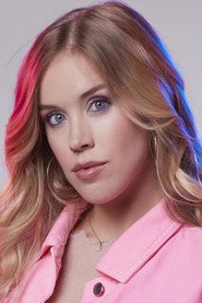 Photo of Alèxia Pascual as Blanca