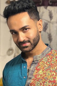 Photo of Dhrubajyoti Sarkar as Mallar Basu Mallick (Ghontu)