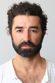 Photo of Tiago Bettencourt as próprio