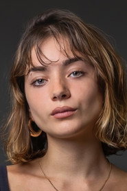 Photo of Julieta Tobio as Jara