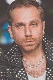 Photo of Roger Conners as Vic Mooney