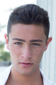 Photo of Riley Tanner