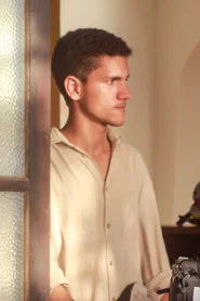 Photo of Diego Borges as Ator da Peça