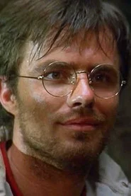 Photo of Daniel Bosch as Bob