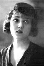 Photo of Nina Byron as Ruth Piggins