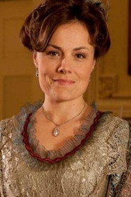 Photo of Arwen Humphreys as Margaret Brackenreid