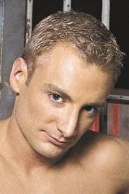 Photo of Aaron Tanner