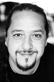 Photo of Ricardo Lo Giudice as Claude, Le Dieu du néant (voix)