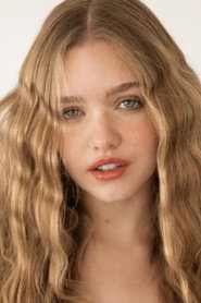 Photo of Pietra Quintela as Rosa / Áurea