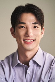 Photo of Kim Tae-jin as [Vietnamese Staff]