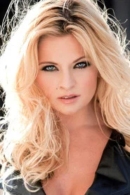 Photo of Bobbi Eden as Dr. Lizzie Bell