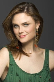 Photo of Emily Deschanel as Temperance 'Bones' Brennan