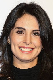 Photo of Lorena Enríquez as Dr. Zaragoza