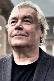 Photo of Bart van Poppel as Bass