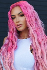 Photo of Natalie Eva Marie as Fiona Grant